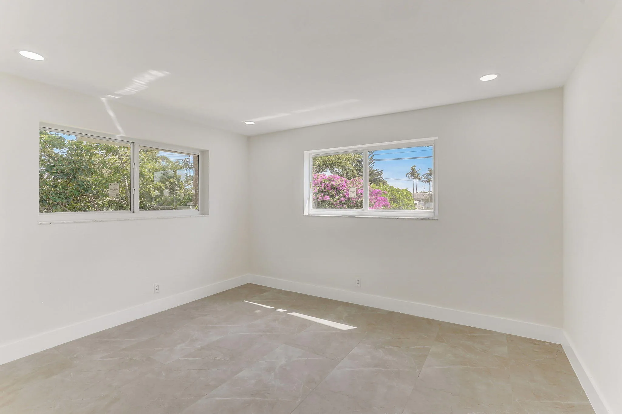 NE 29th Ave-036