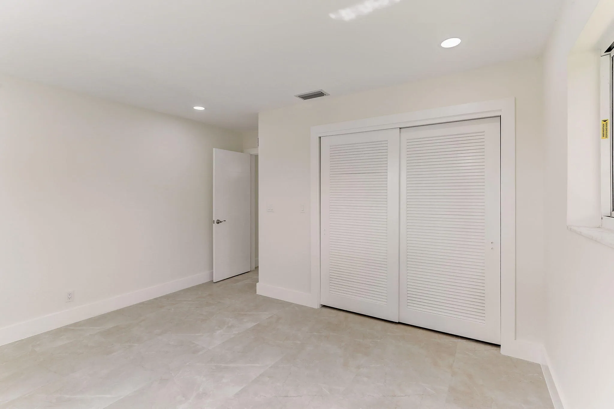 NE 29th Ave-038