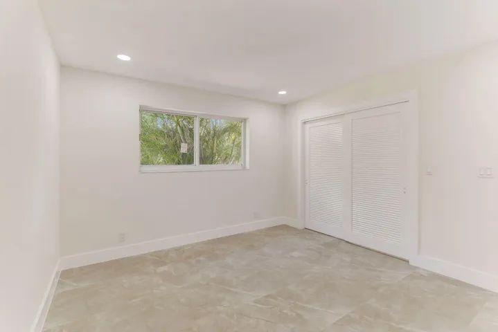 NE 29th Ave-041