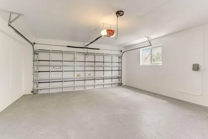 NE 29th Ave-056