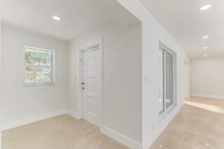 NE 29th Ave-011