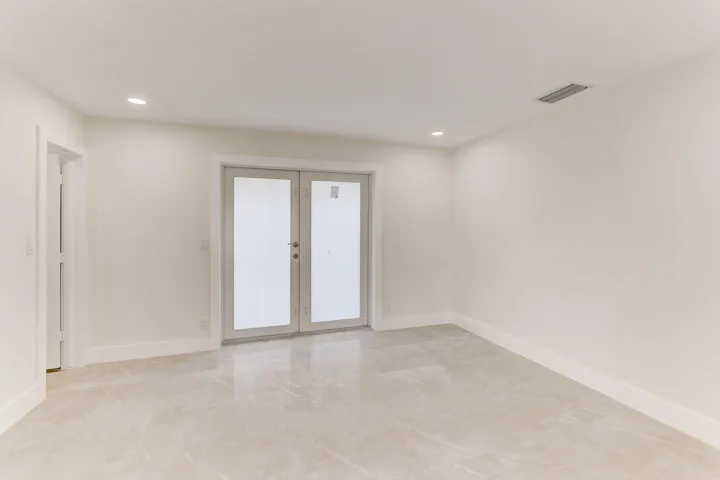 NE 29th Ave-032