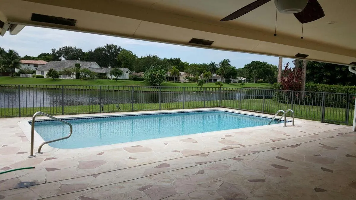RX-10636668-2-single-family-home-14.lg