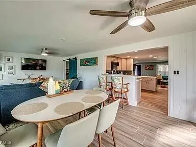 Dining Room & Kitchen