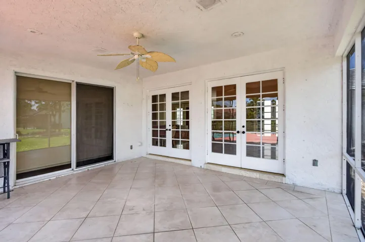 Screened/Covered Patio