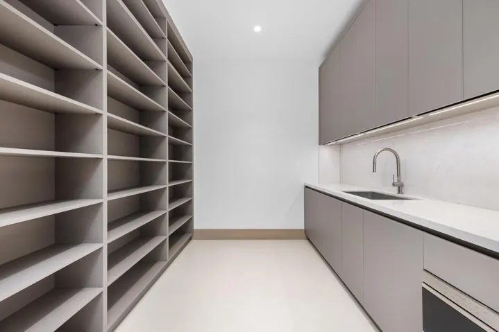 BUTLER'S PANTRY