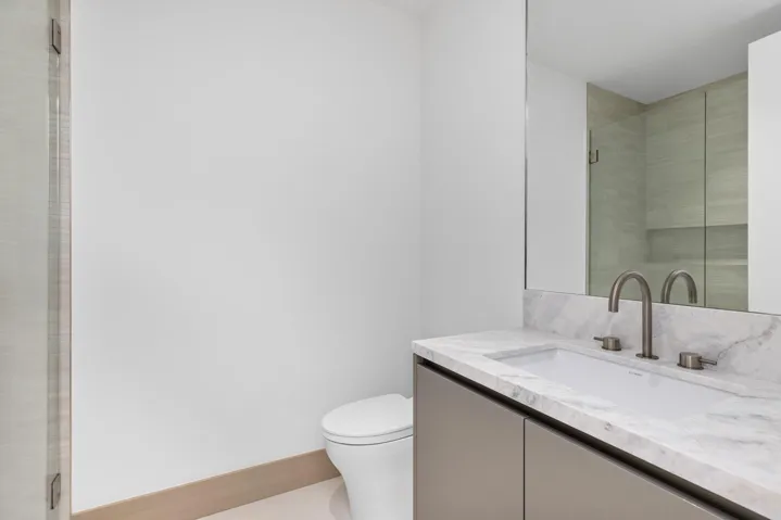 BATHROOM #4