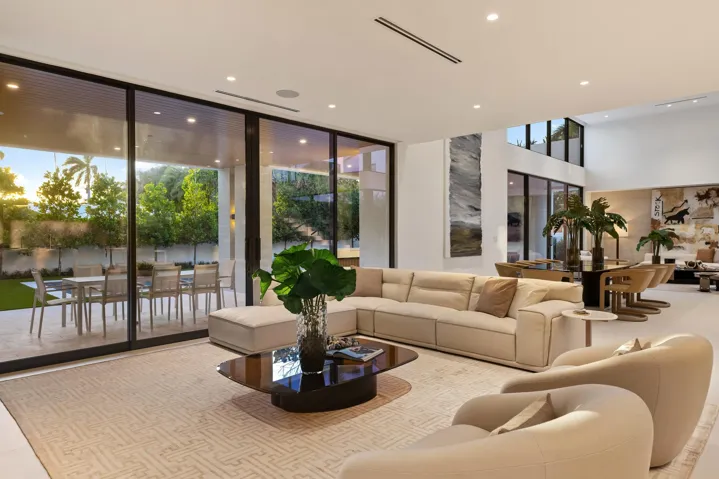 FAMILY ROOM EVENING