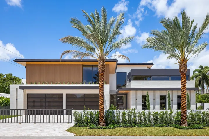 1351 COCOANUT RD