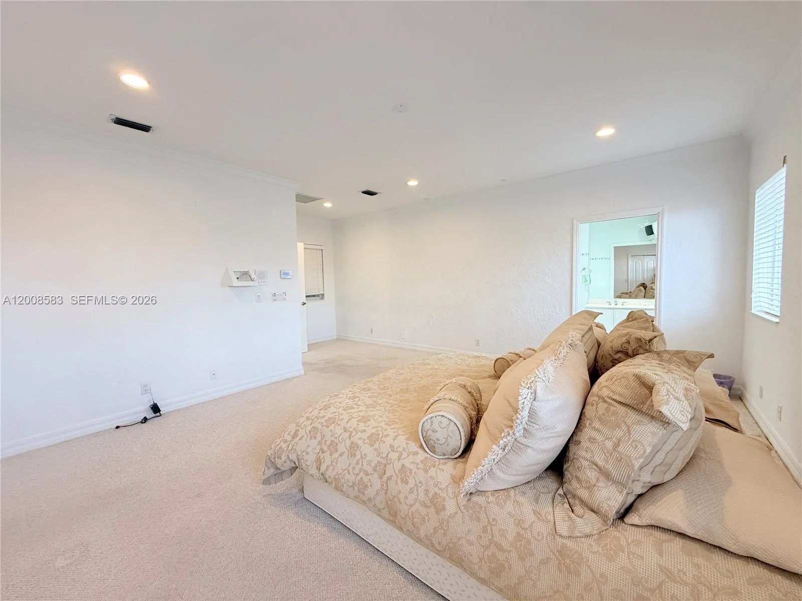 Property photo 50