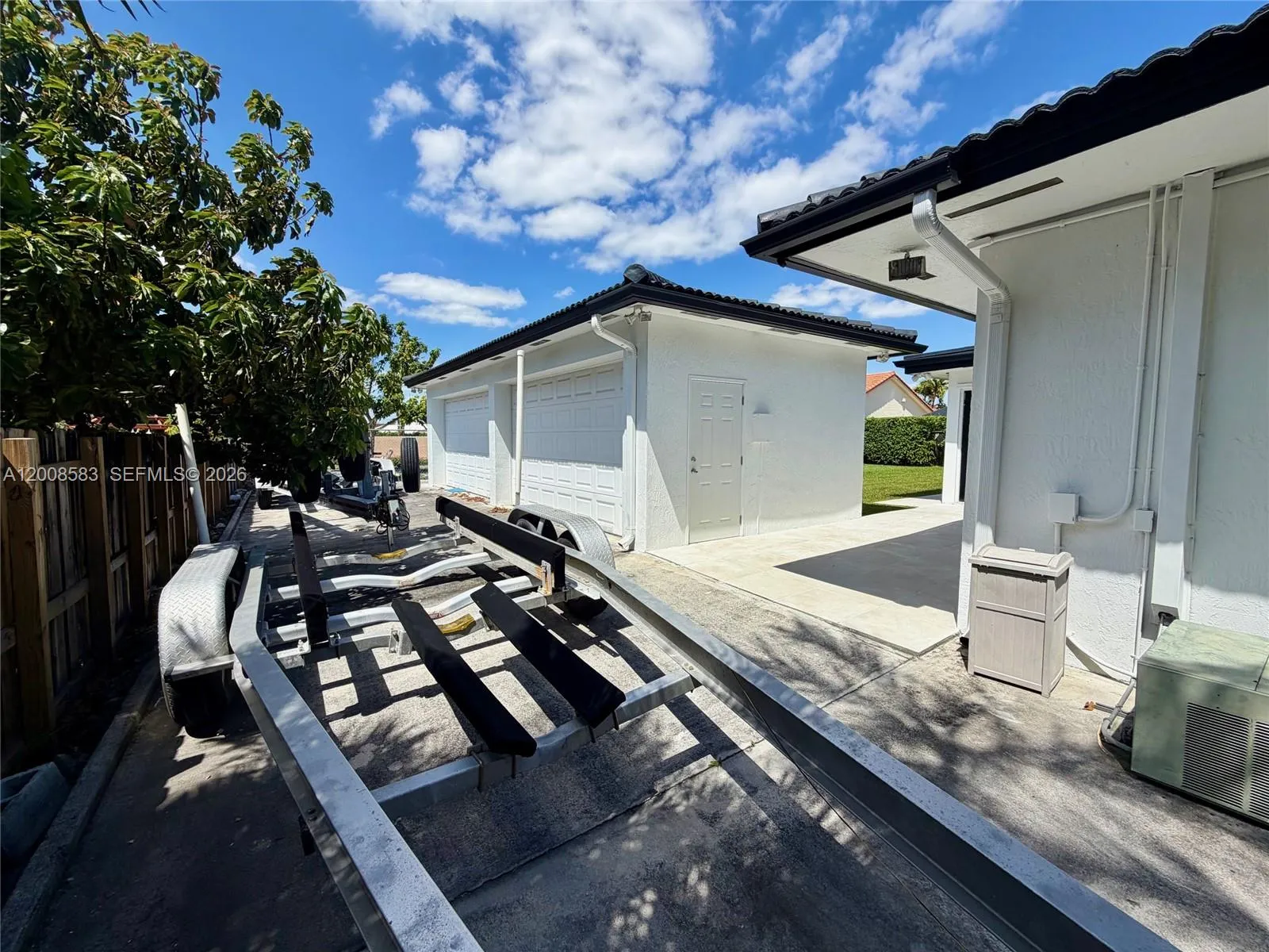 Property photo 63