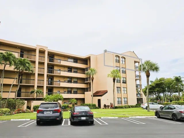 2255 Lindell Blvd Apt 4511