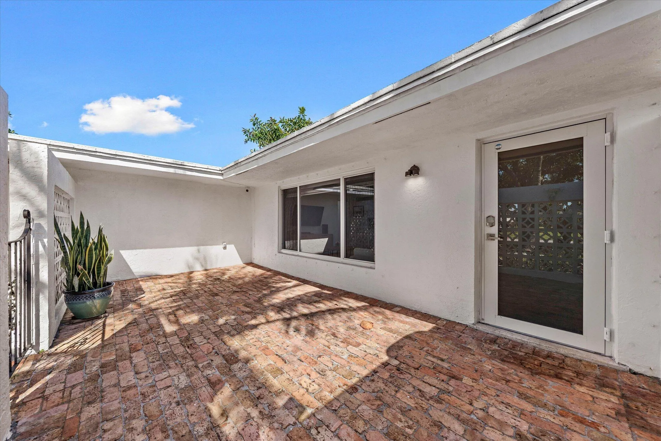 04-421 SW 18th St, Pompano Beach-20