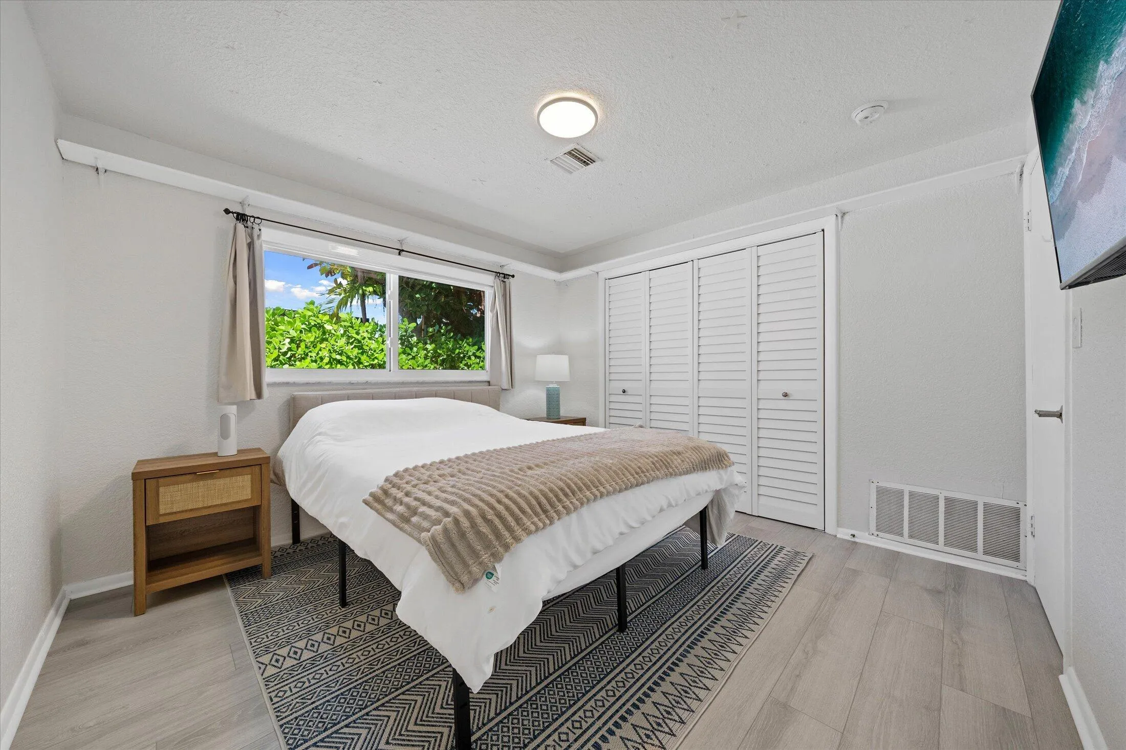 24-421 SW 18th St, Pompano Beach-40