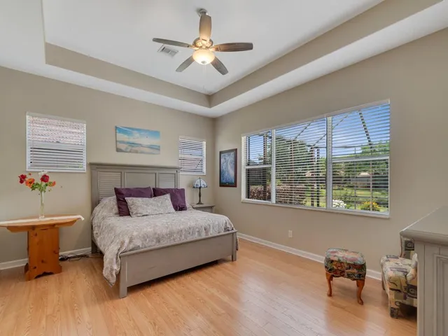 Large primary bedroom