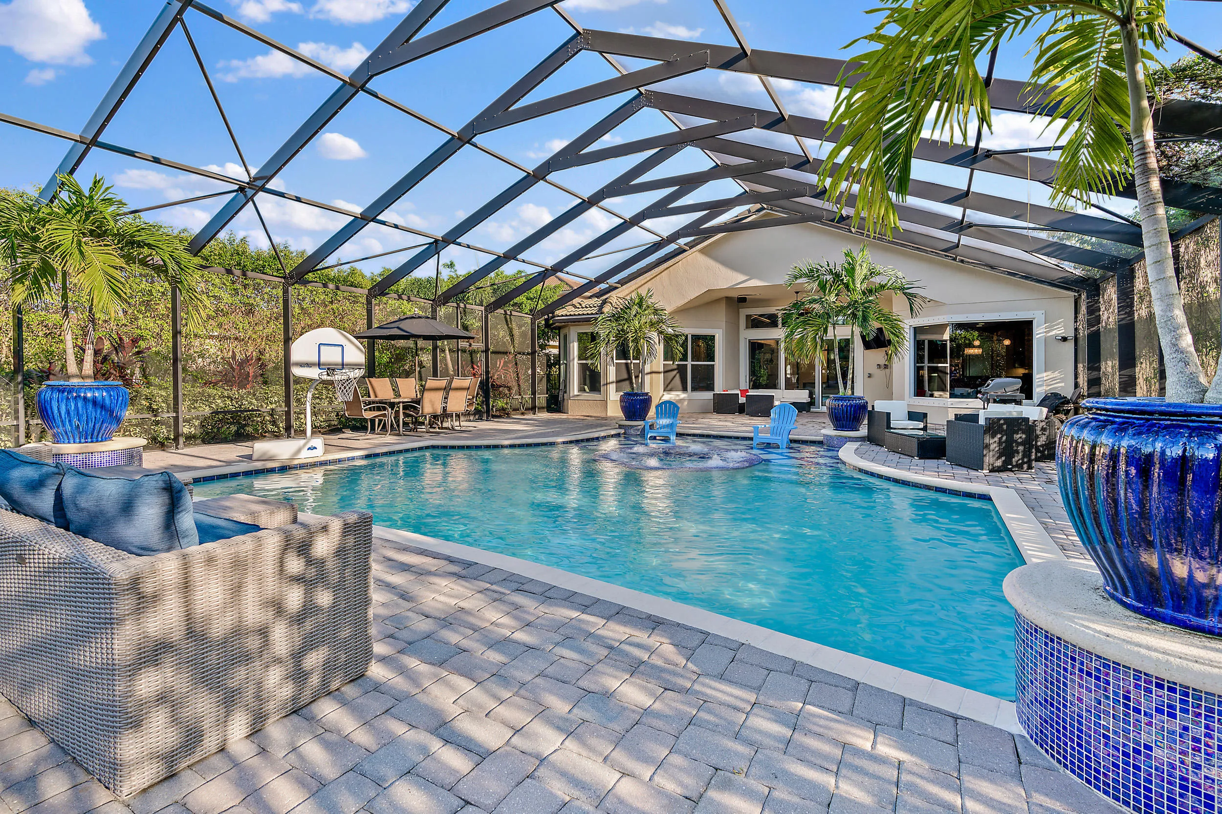 Private pool