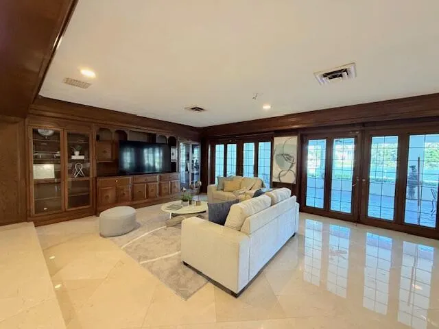 Family Room 2