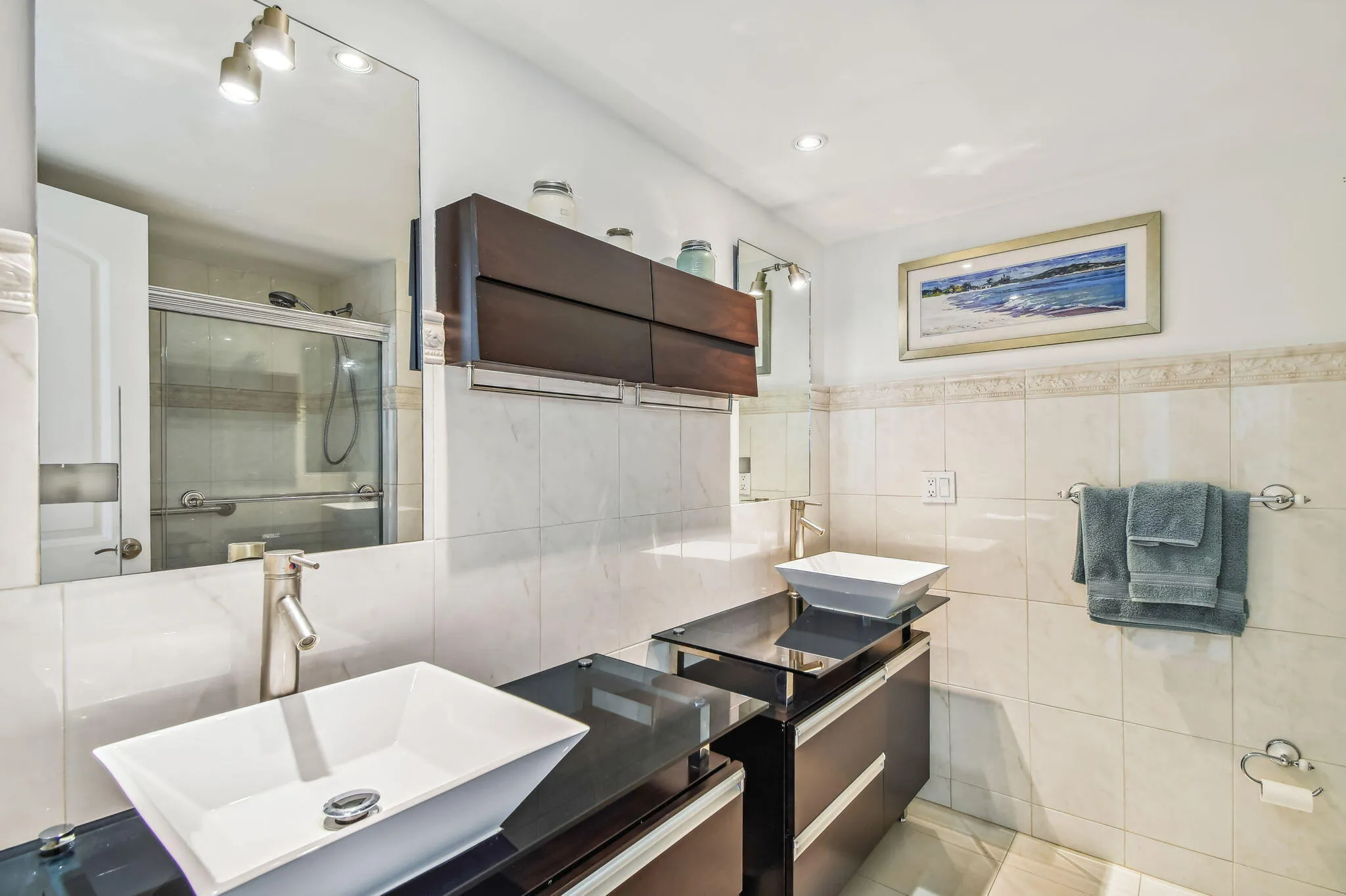 Primary Double Sinks