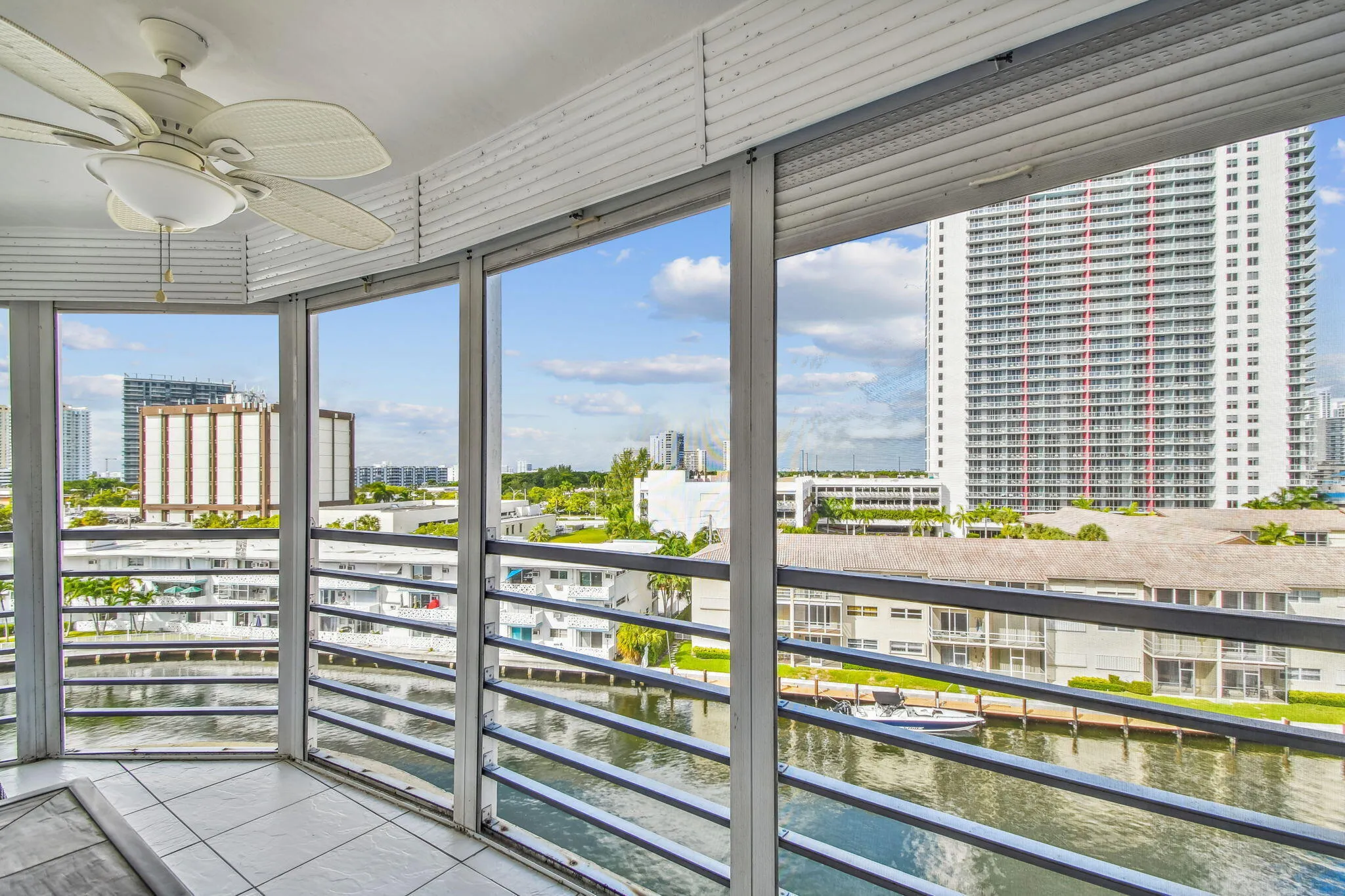 Screened in Balcony