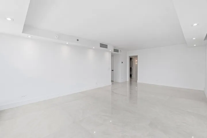 028-3505SouthOceanBoulevard-12N-Highland