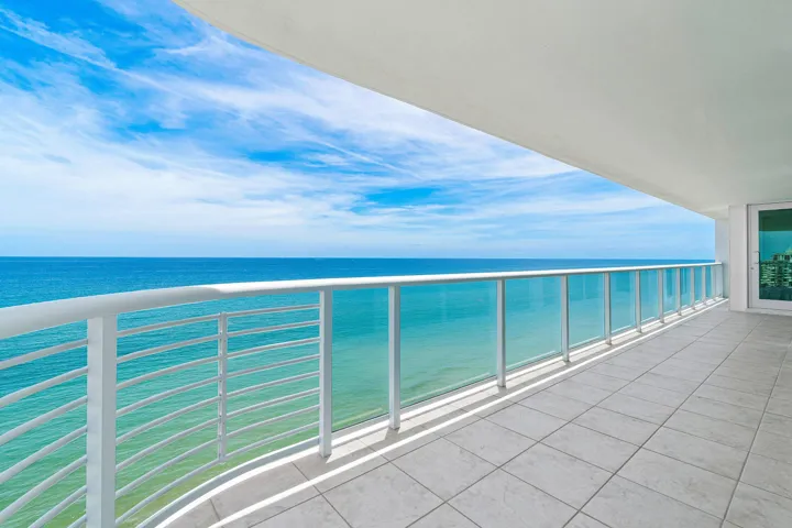 042-3505SouthOceanBoulevard-12N-Highland