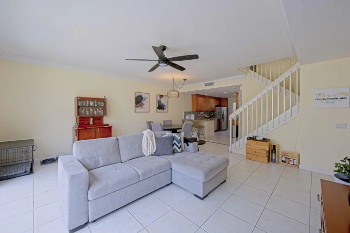 2026-05-24_0014_HDR_1