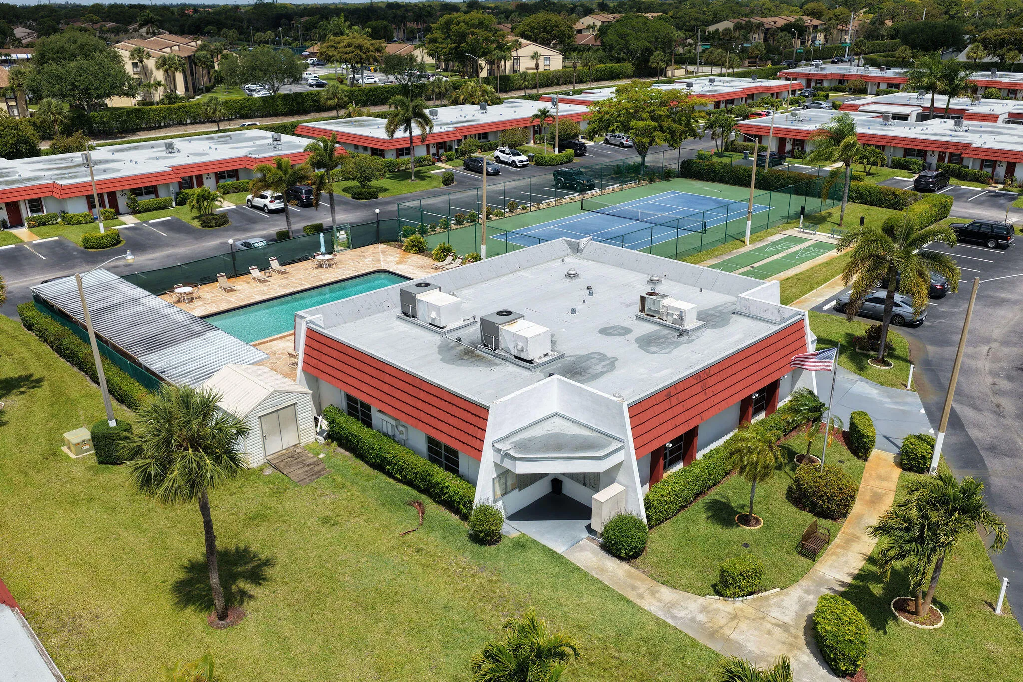 5800FernleyDrWApt64Aerials(19)