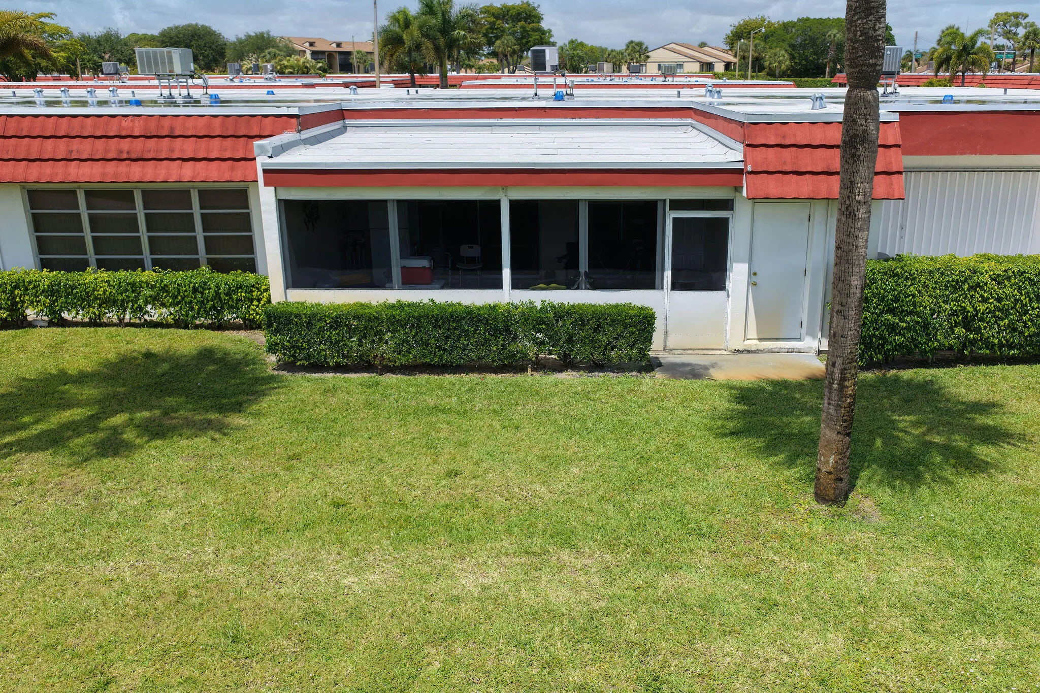 5800FernleyDrWApt64Aerials(3)