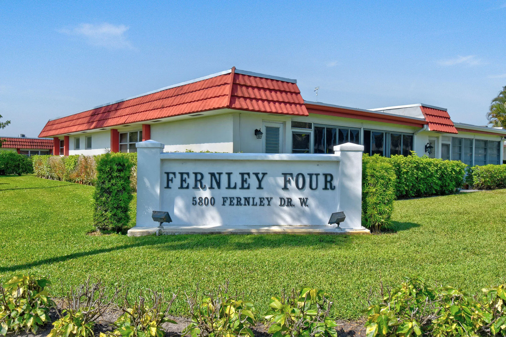 5800FernleyDrWApt64(38)