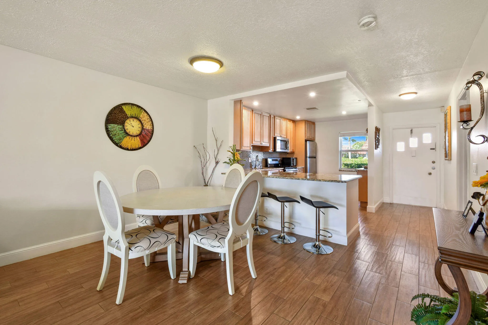 5800FernleyDrWApt64(11)