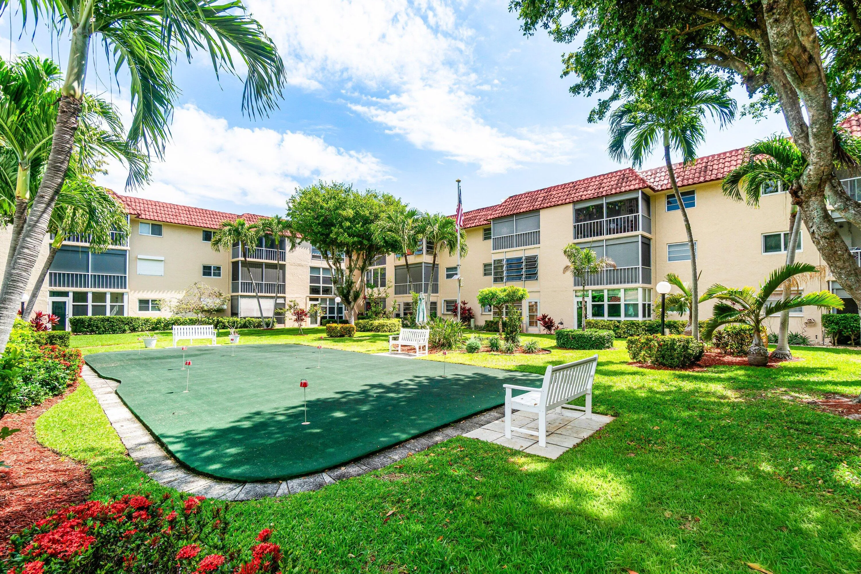 032-750Southeast6thAvenue-125-DeerfieldB