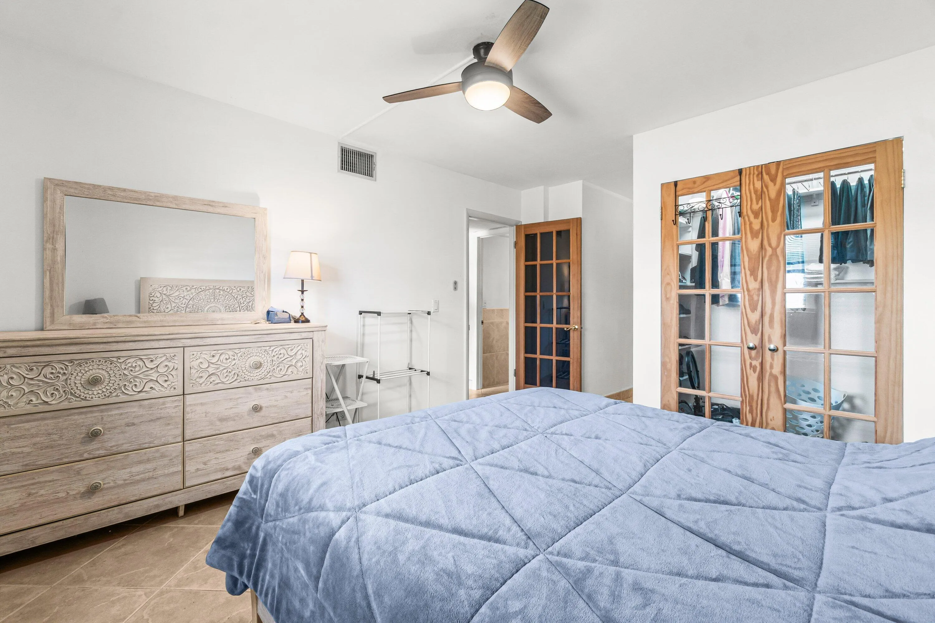 019-750Southeast6thAvenue-125-DeerfieldB