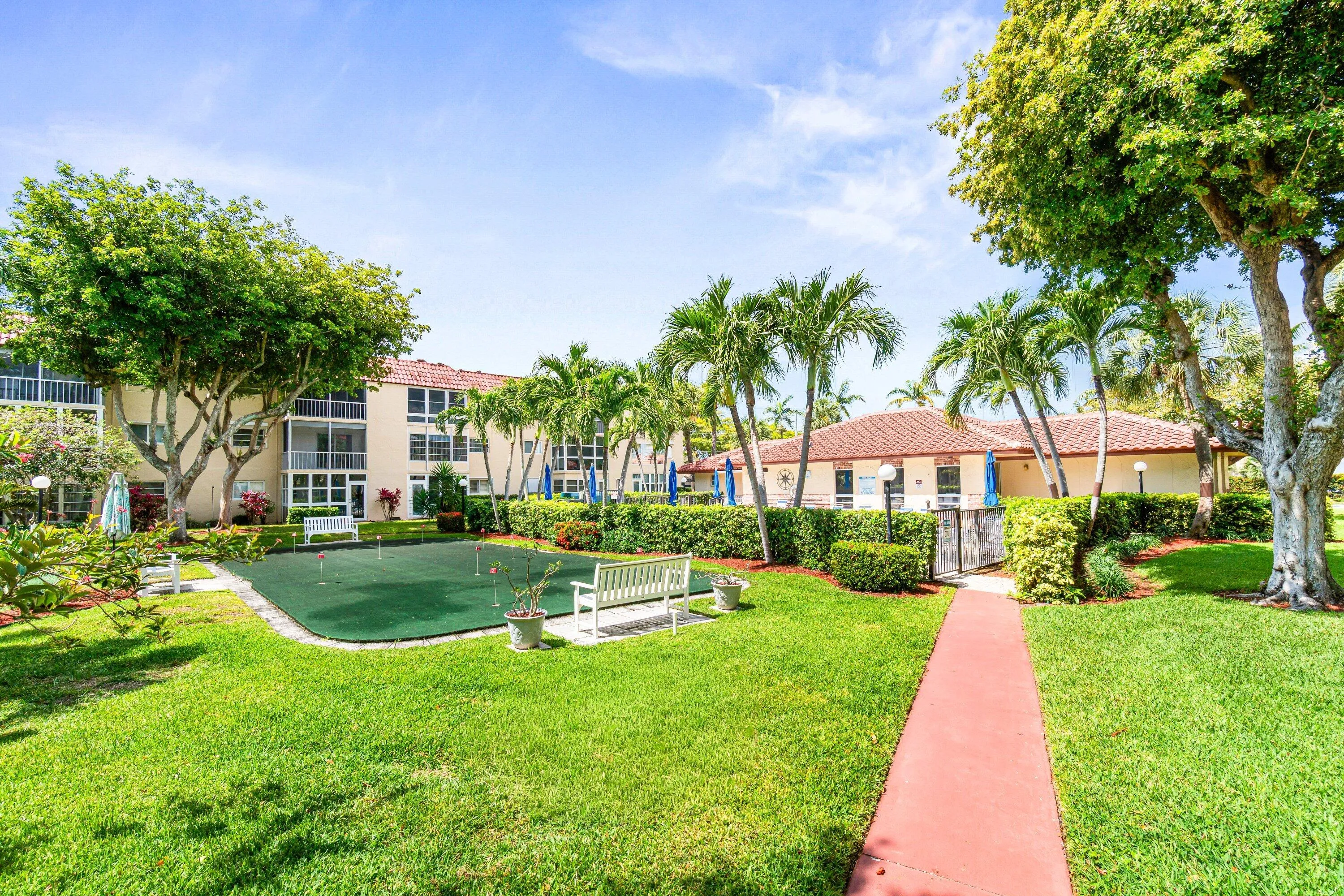 029-750Southeast6thAvenue-125-DeerfieldB