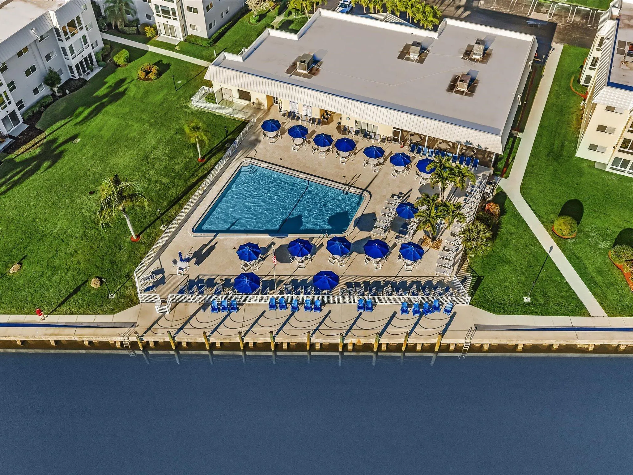 Clubhouse & Salt Water Heated Pool 43