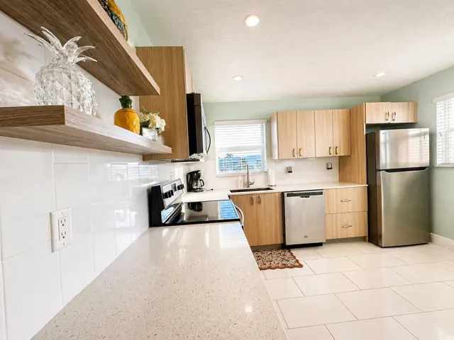 12 Colonial Club Dr 305 Kitchen
