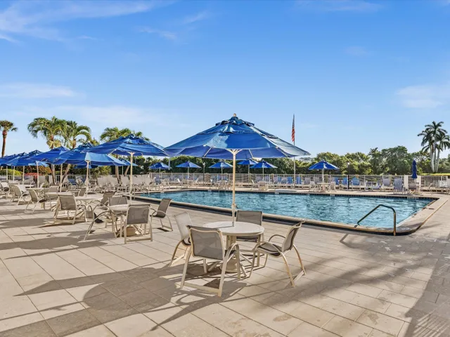 POOL DECK