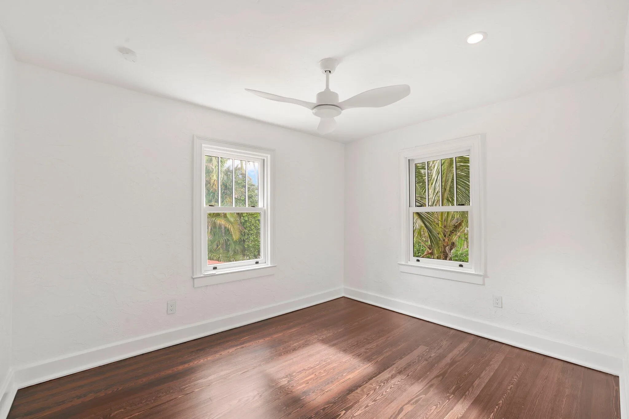 429 30th Street - 68.jpg-SMALL