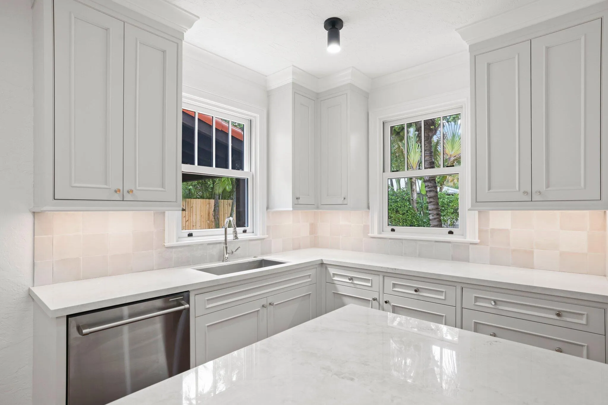 429 30th Street - 32.jpg-SMALL