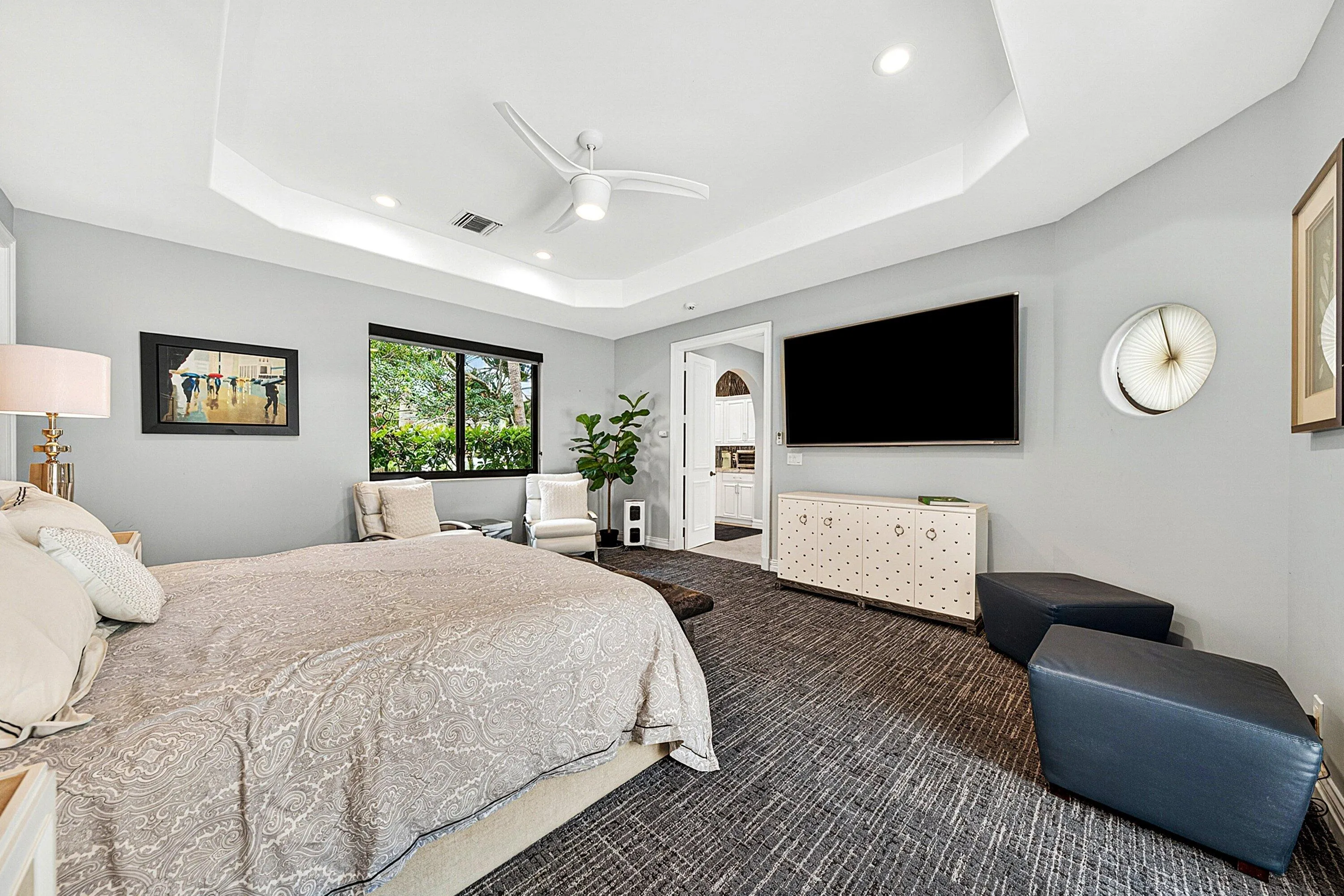 Guest house bedroom 1