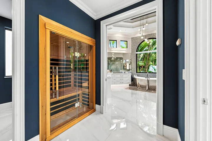 Infrared Sauna in Primary