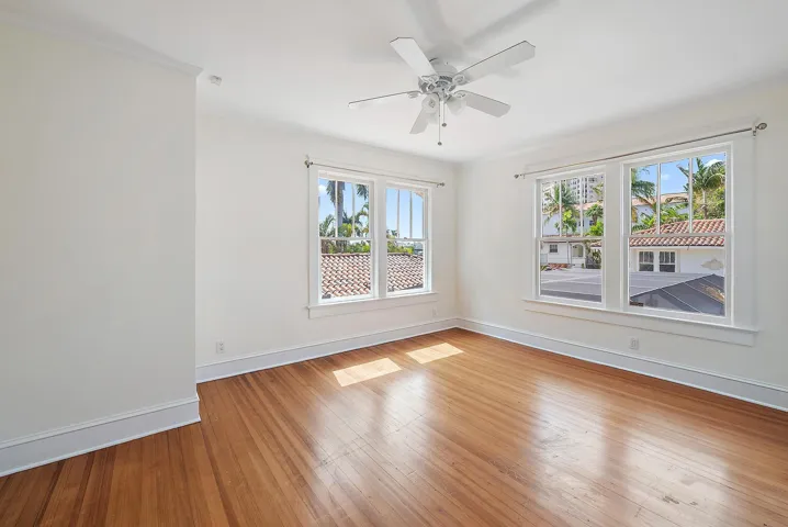 Second floor room with views!