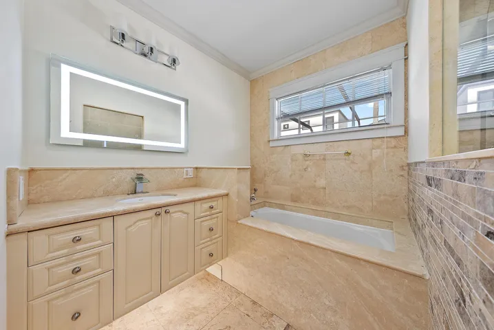 Primary suite bath.