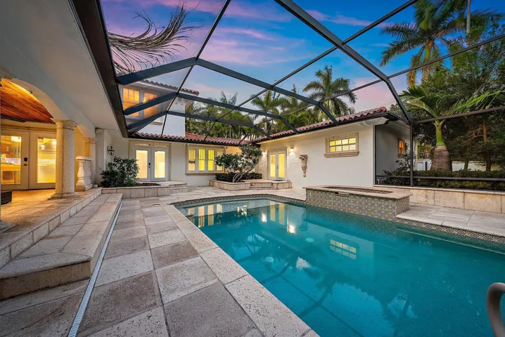 Evening by the pool/spa. St-60