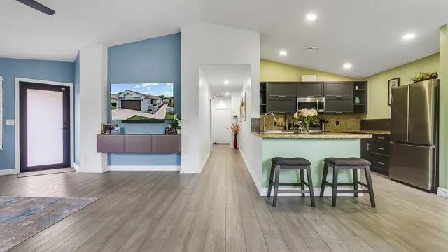 Kitchen/Dining Room