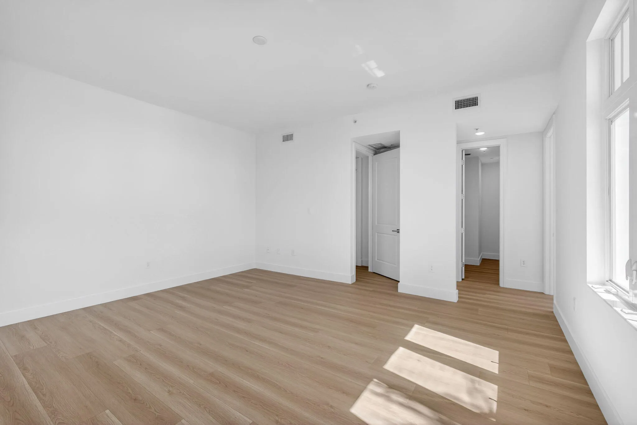 35-web-or-mls-5D1A5545