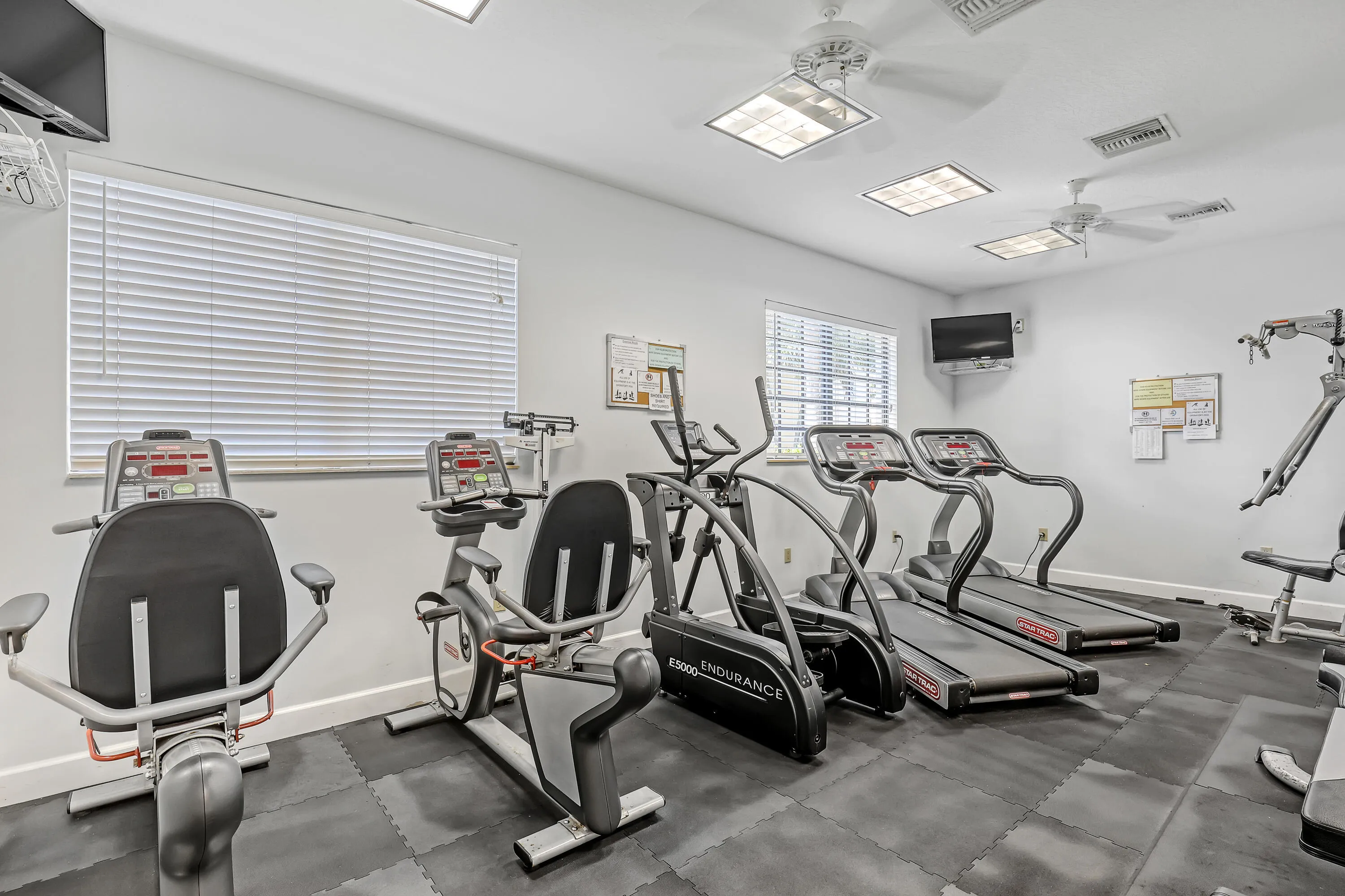 Property photo 33