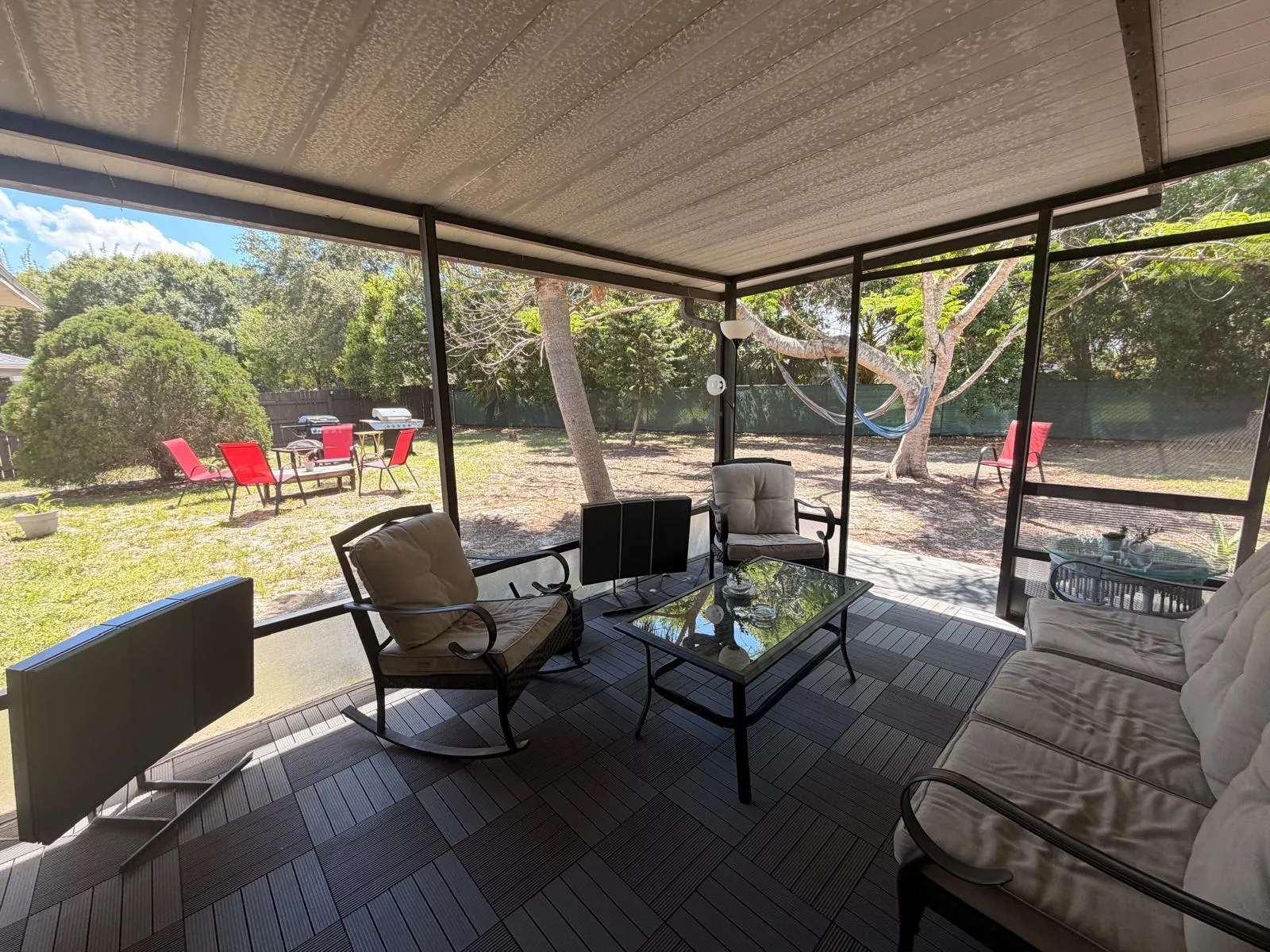 Property photo 28