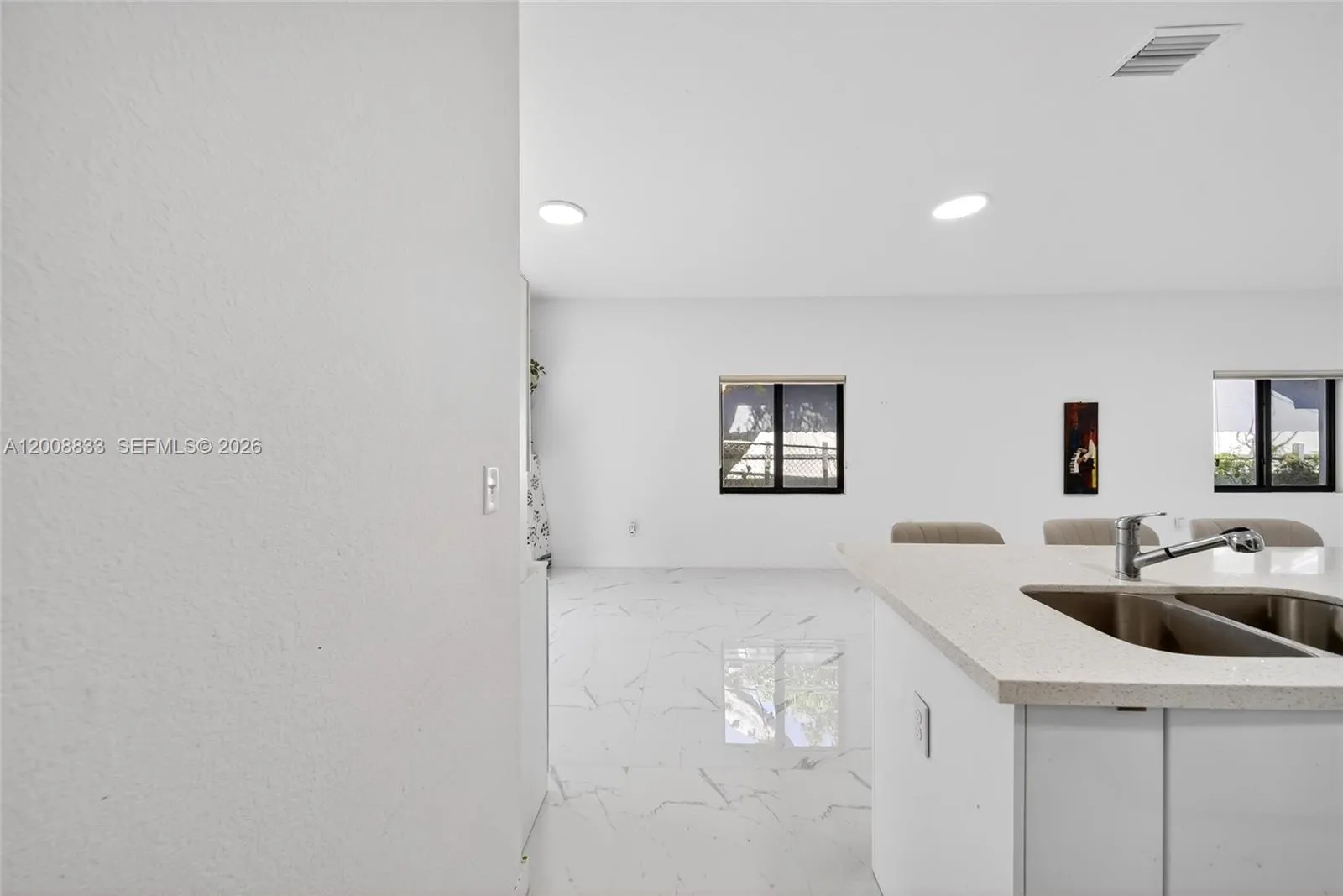 Property photo 121