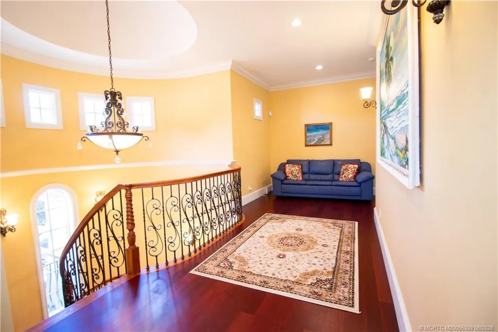 Property photo 36