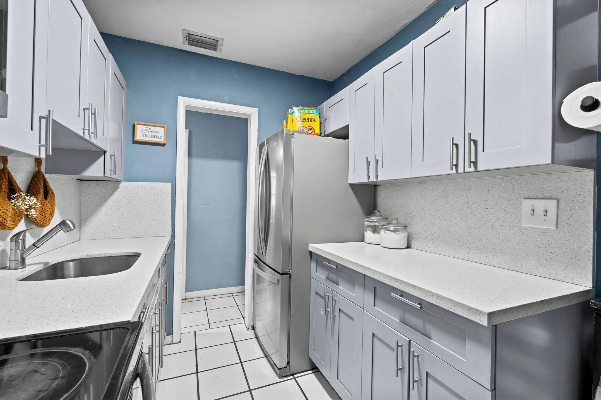 14-web-or-mls-A7404580
